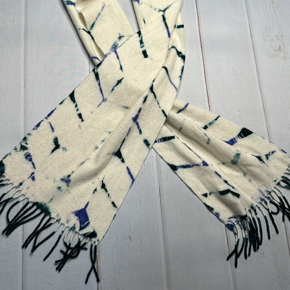 Cashmere scarf hand dyed blue and green - Picture 12 of 13